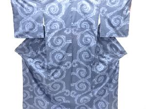 クリスマスセール大特価品　唐草模様織り出し本場泥大島紬着物(5マルキ)